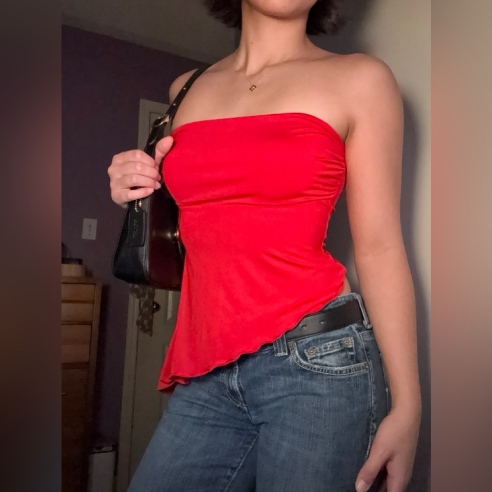 Cute Asymmetrical Red Strapless Camisole Top